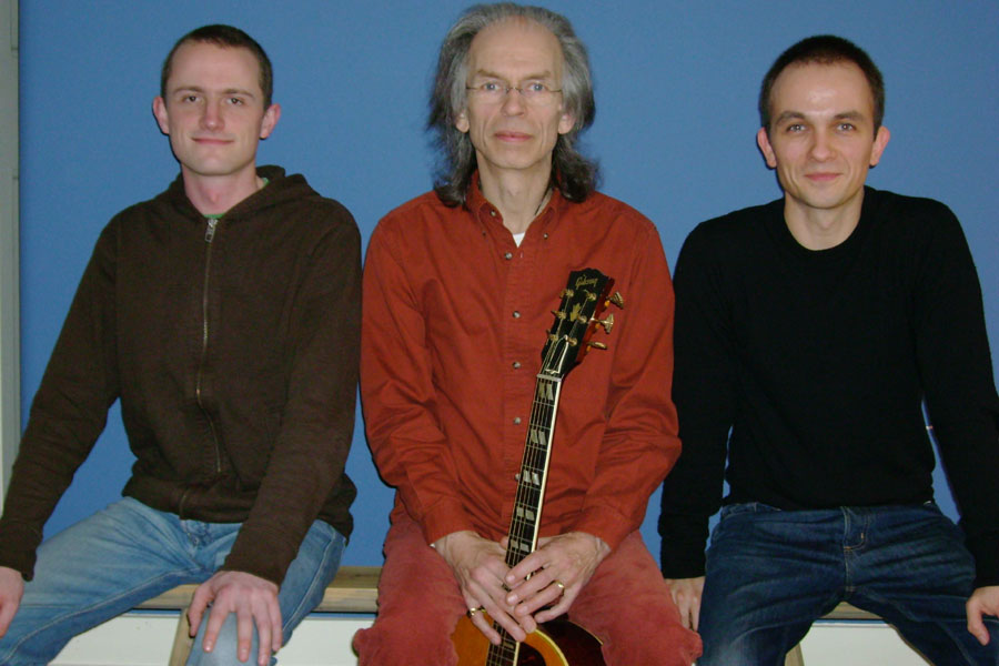 Rock Royalty comes to The Atkinson with the Steve Howe Trio