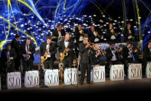 The Glory Days of Live Music With Chris Dean and the Syd Lawrence Orchestra